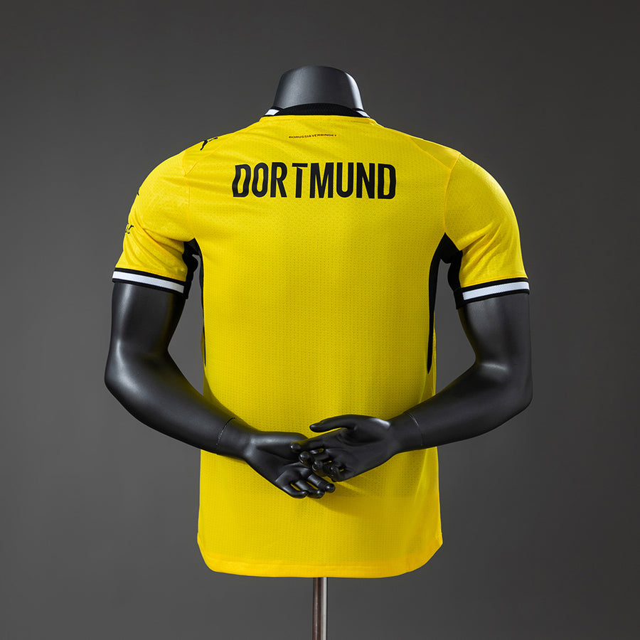Borussia Dortmund Local 26/27